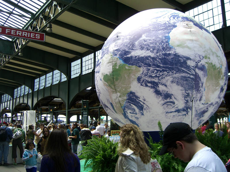 2009-train-terminal-earth-errff2.jpg