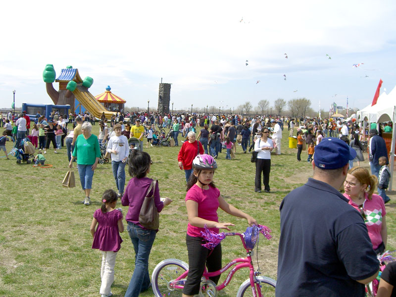 earth-day-people-still-coming-b.jpg