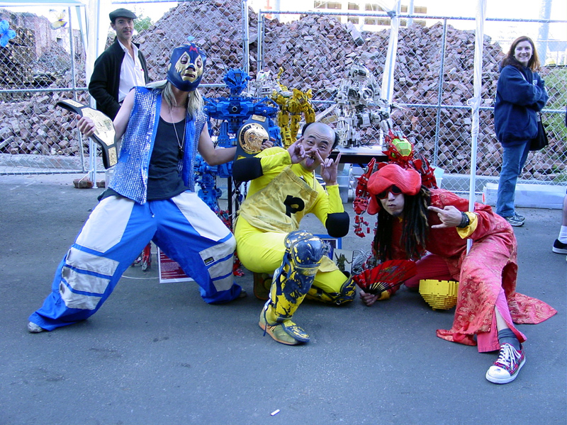 jcat-04-01-peelander.jpg