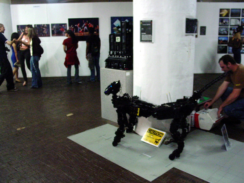 00-jcat07-a6.jpg