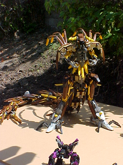 q-mecha.jpg