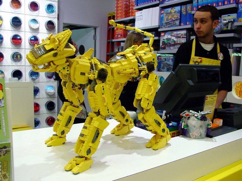 palisades-lego-store-01.jpg