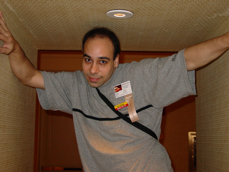 13-philcon-2004-1-sat-eric-sophie.jpg
