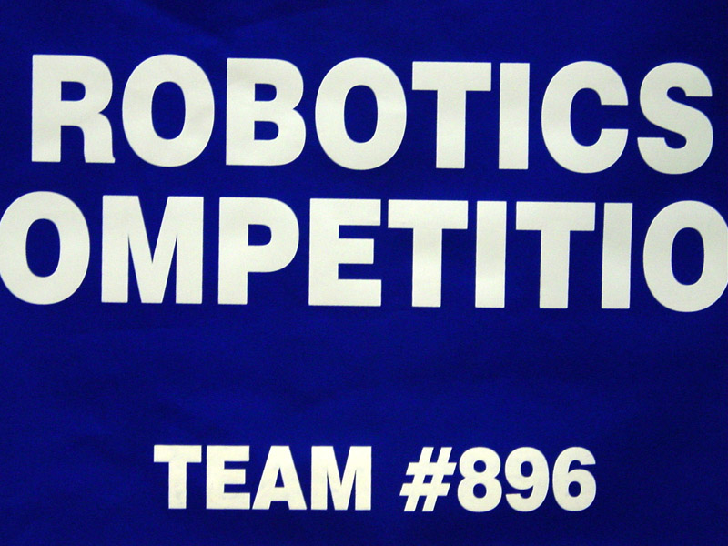 dsc01408-cool-banner-from-another-school.jpg
