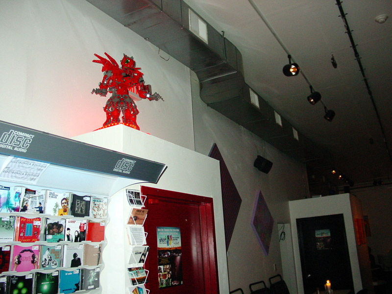 rg-mech-litm-display.jpg