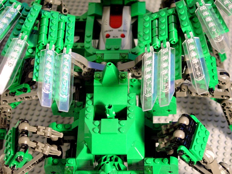 25-mech-fly.jpg