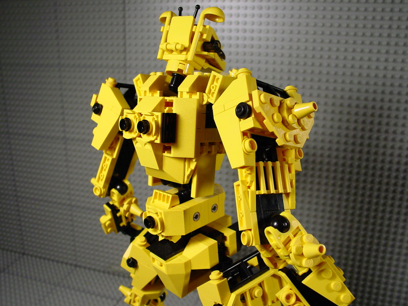 23-geofrebot-back-upper.jpg