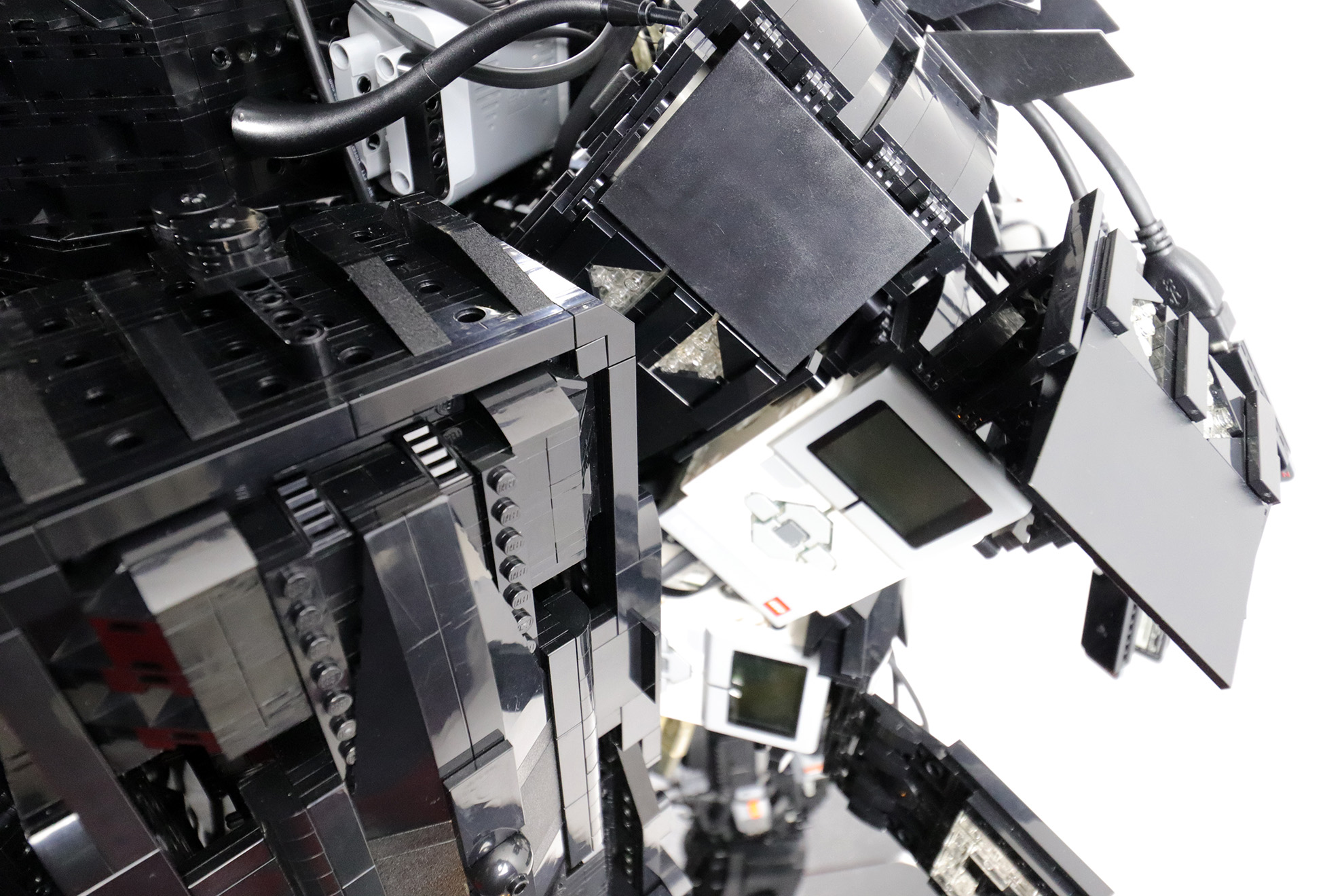 09-10-x6-ev3-leg-control-pod-ixicthis-eslc-2021.jpg