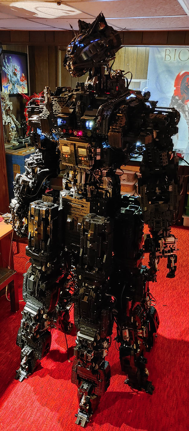 z-ixicthis-technic-mecha-super-robot-eric-sophie-2021.jpg