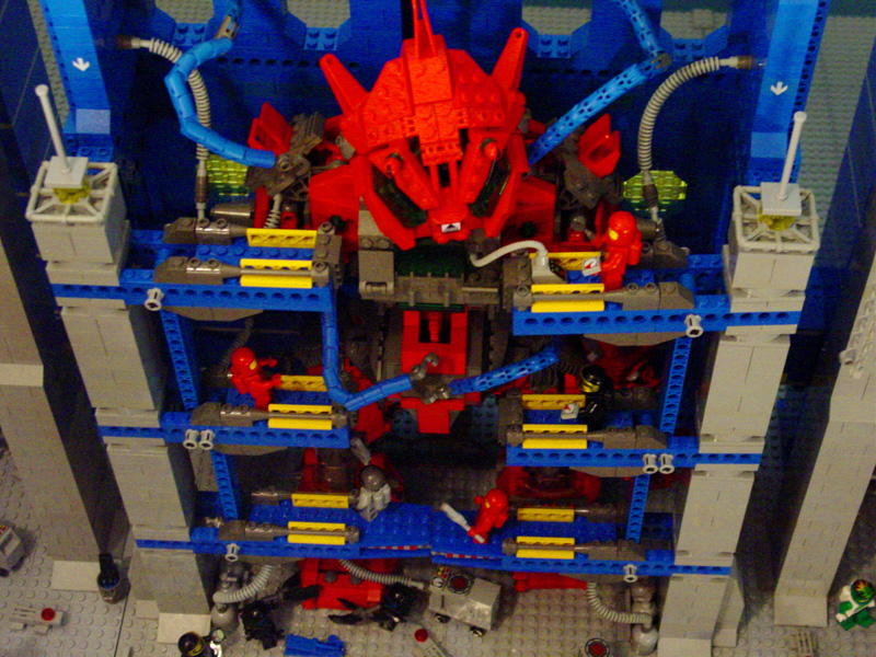 04-mech-bay-04.jpg