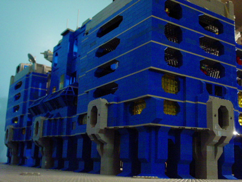 21-mech-bay-04.jpg