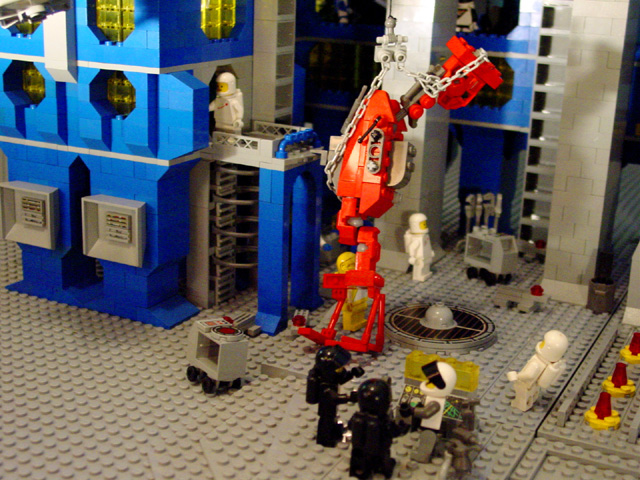 24-mech-bay-04.jpg