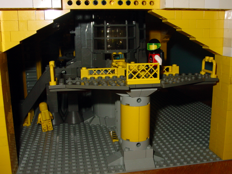 12-moonbase-05-center-side.jpg