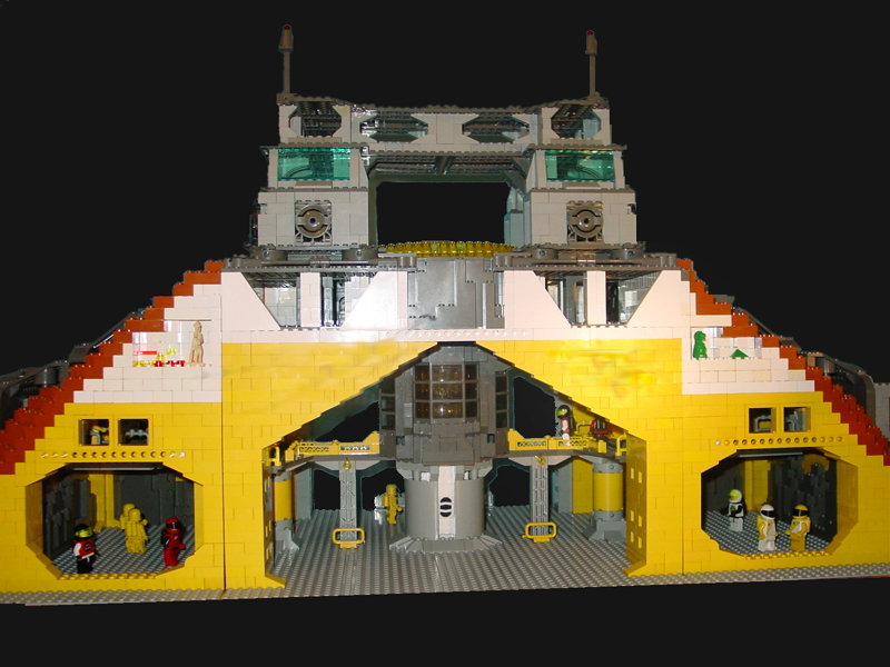 13-moonbase-05-back.jpg