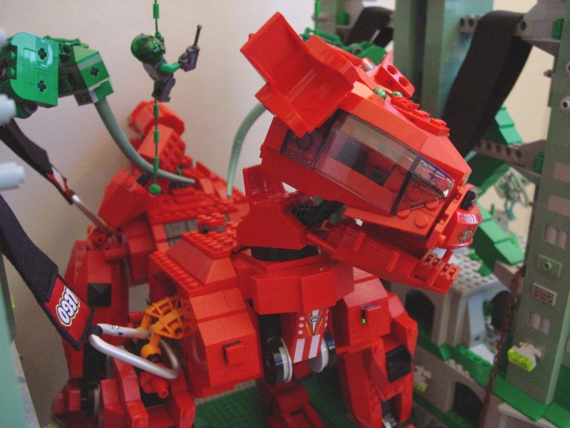 05-mech-bay-08-chili-den.jpg