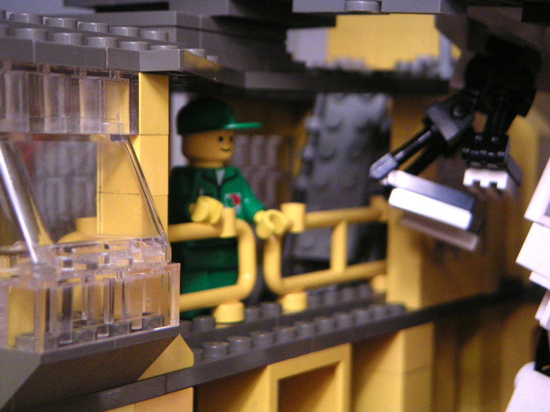 00-mech-bay-10-c4.jpg