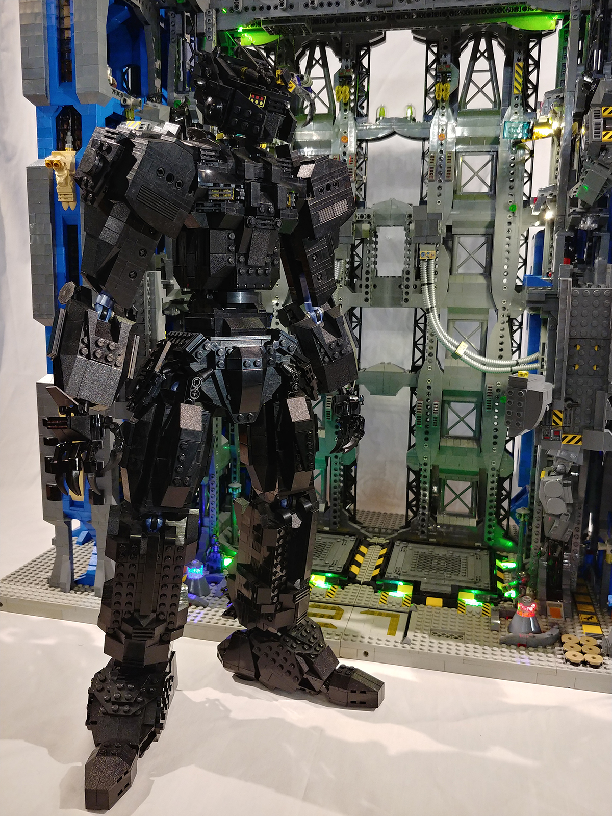 mech-bay-27-a004.jpg