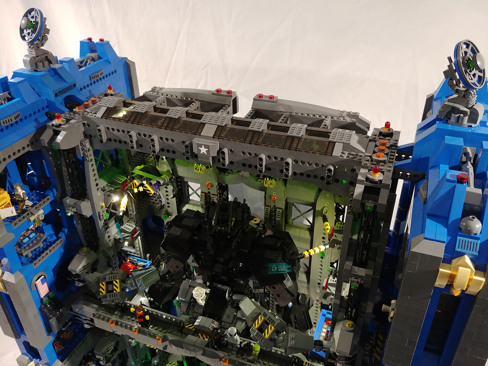 mech-bay-27-c004.jpg