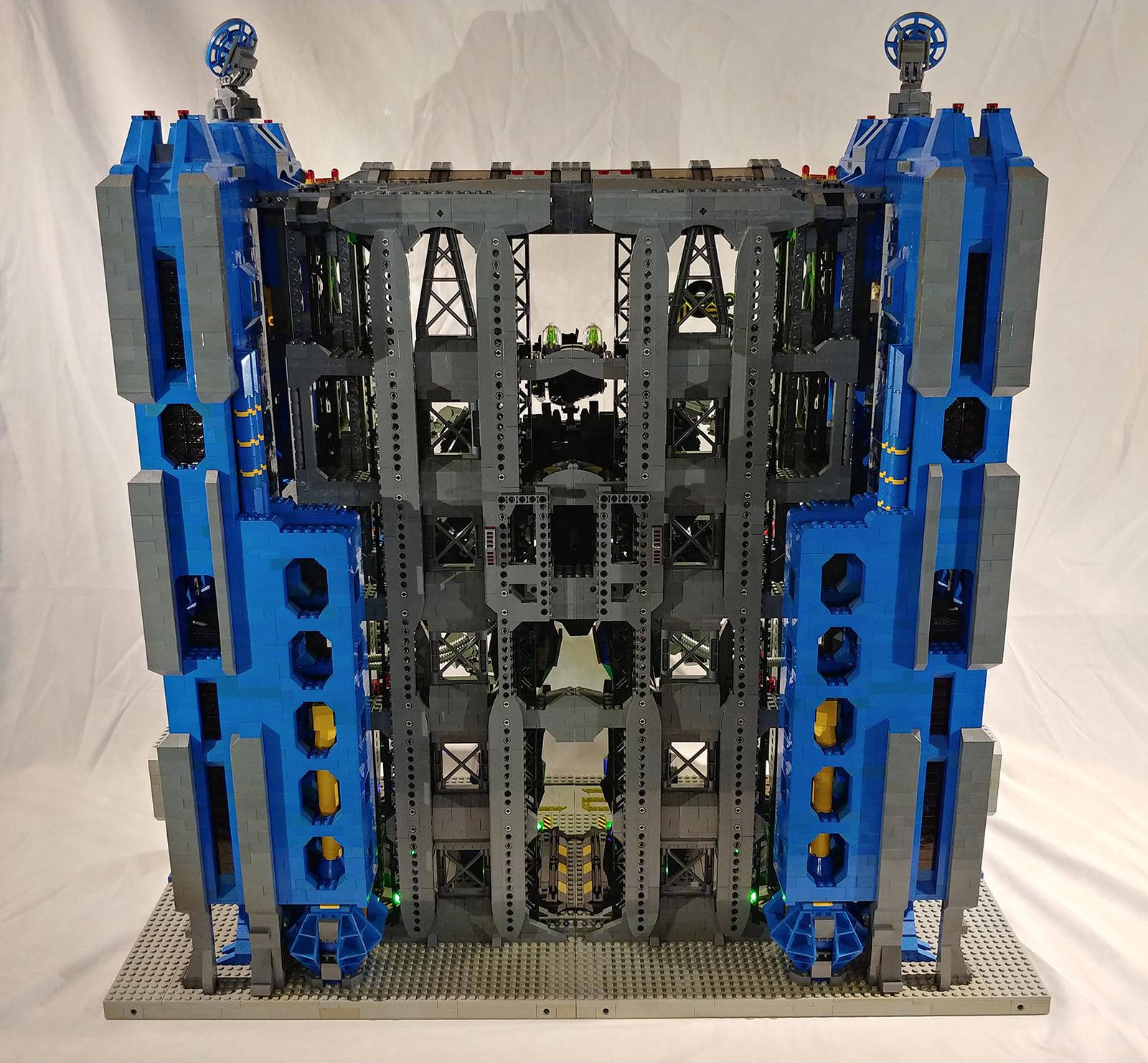 mech-bay-27-f005.jpg