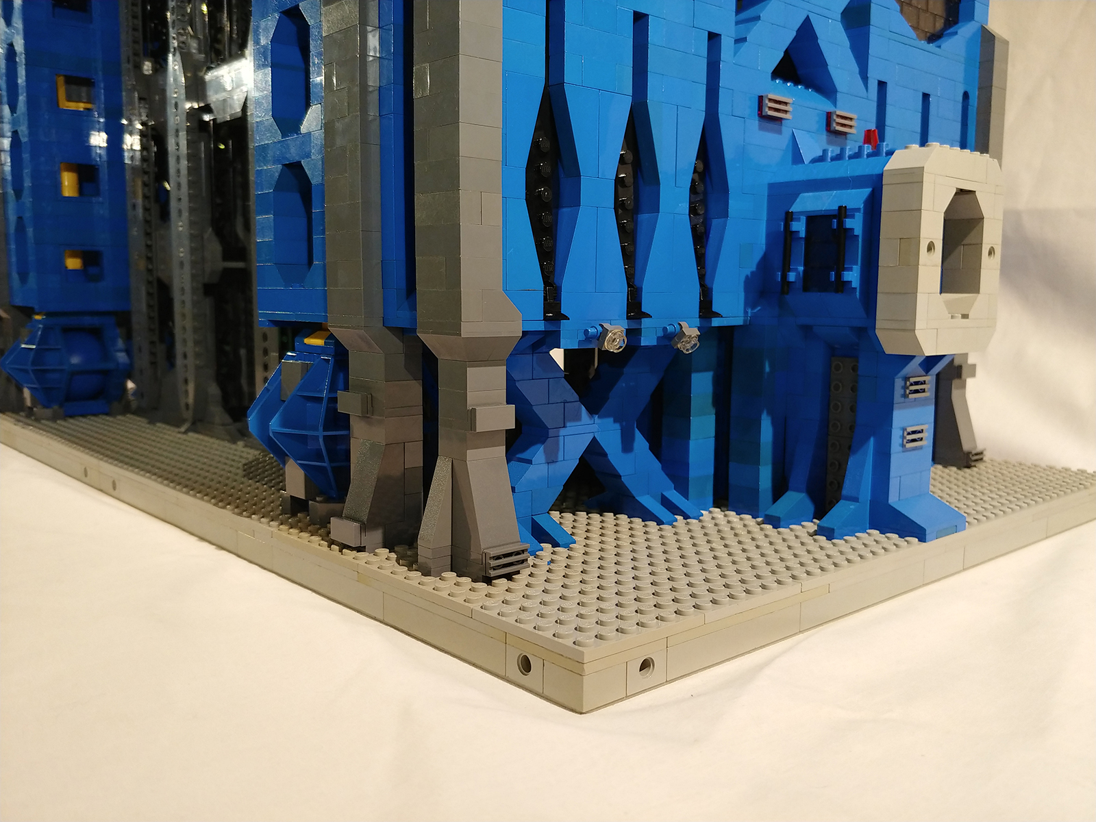 mech-bay-27-f007.jpg