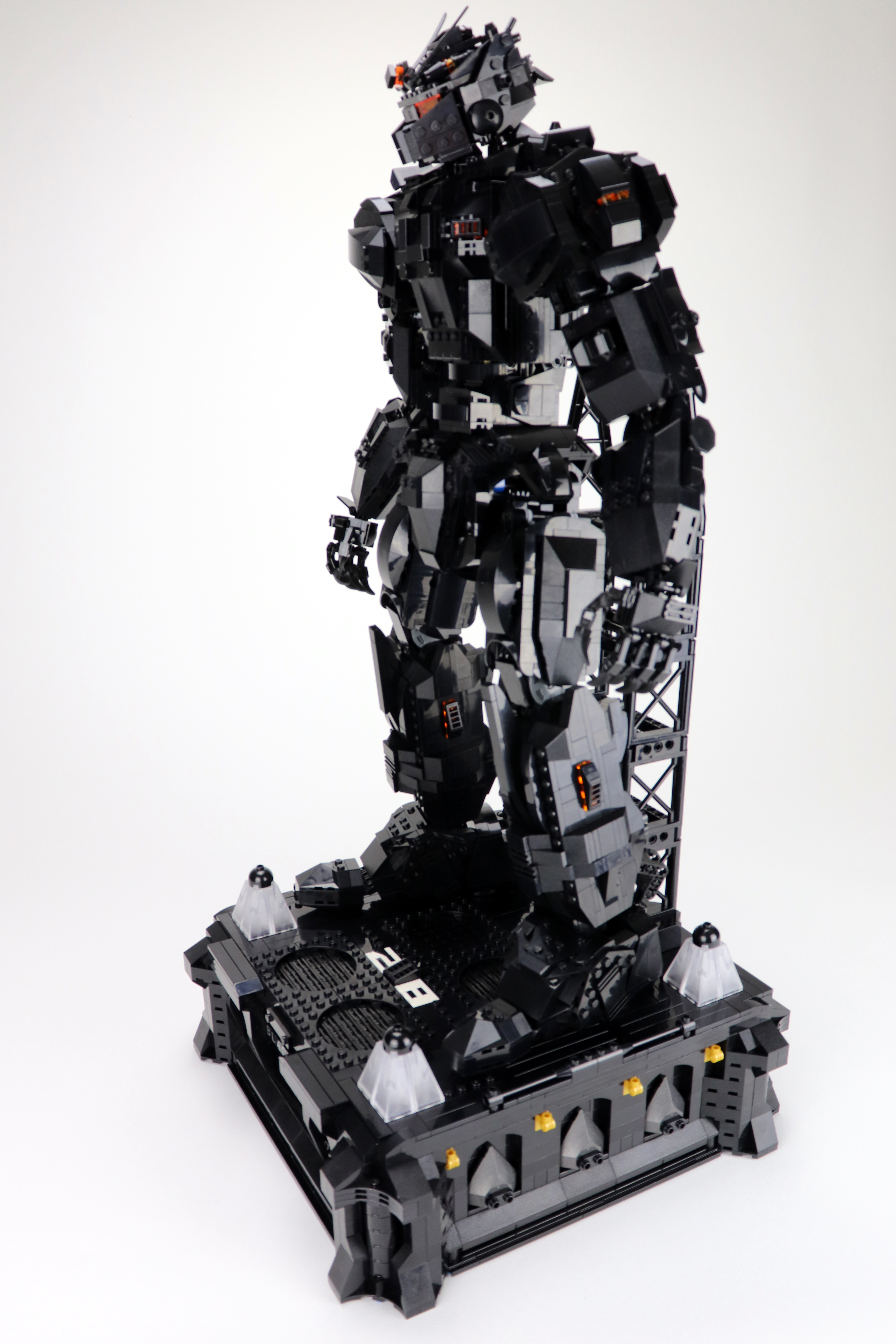 01-mech-bay-28.jpg