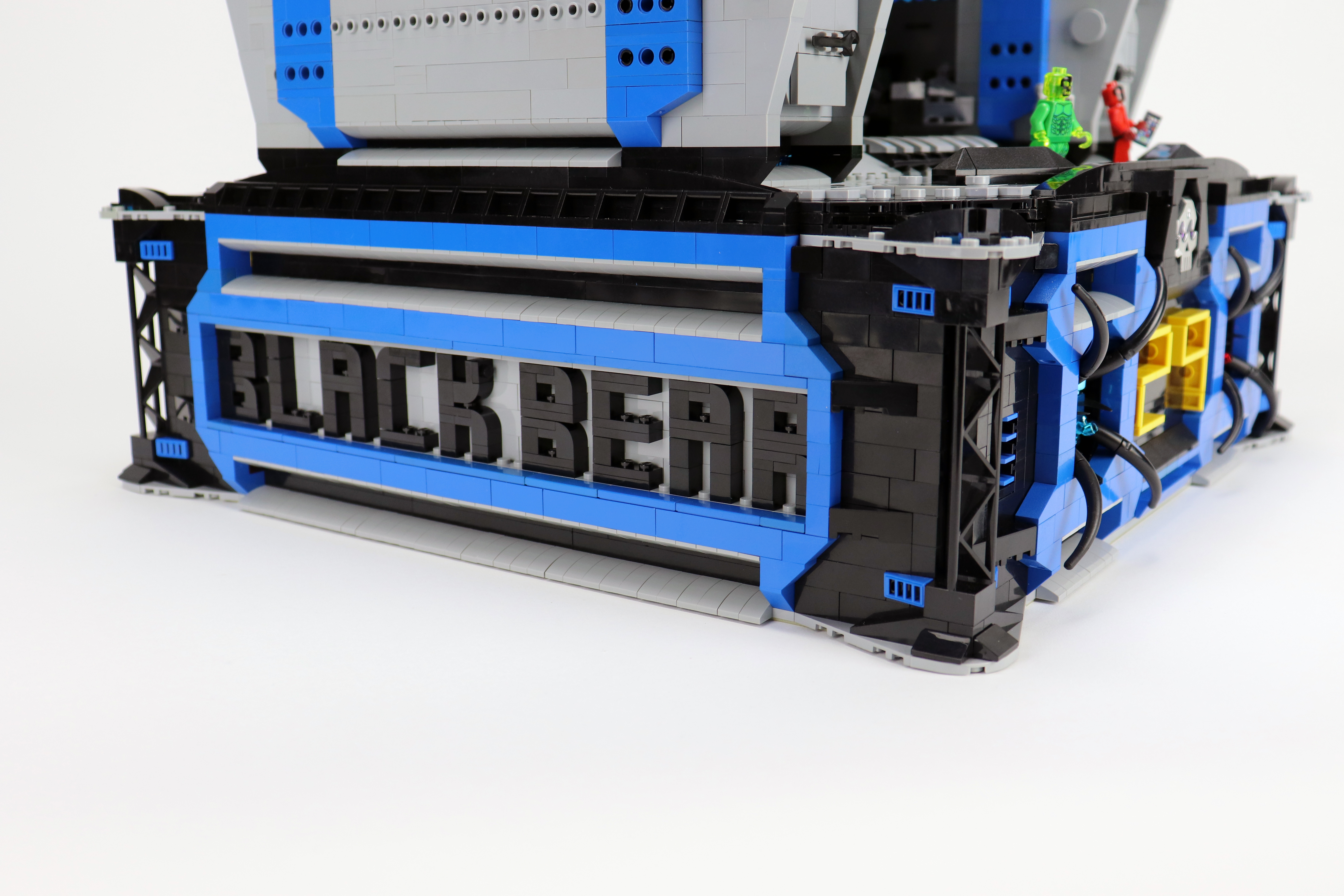 16-mech-bay-29.jpg