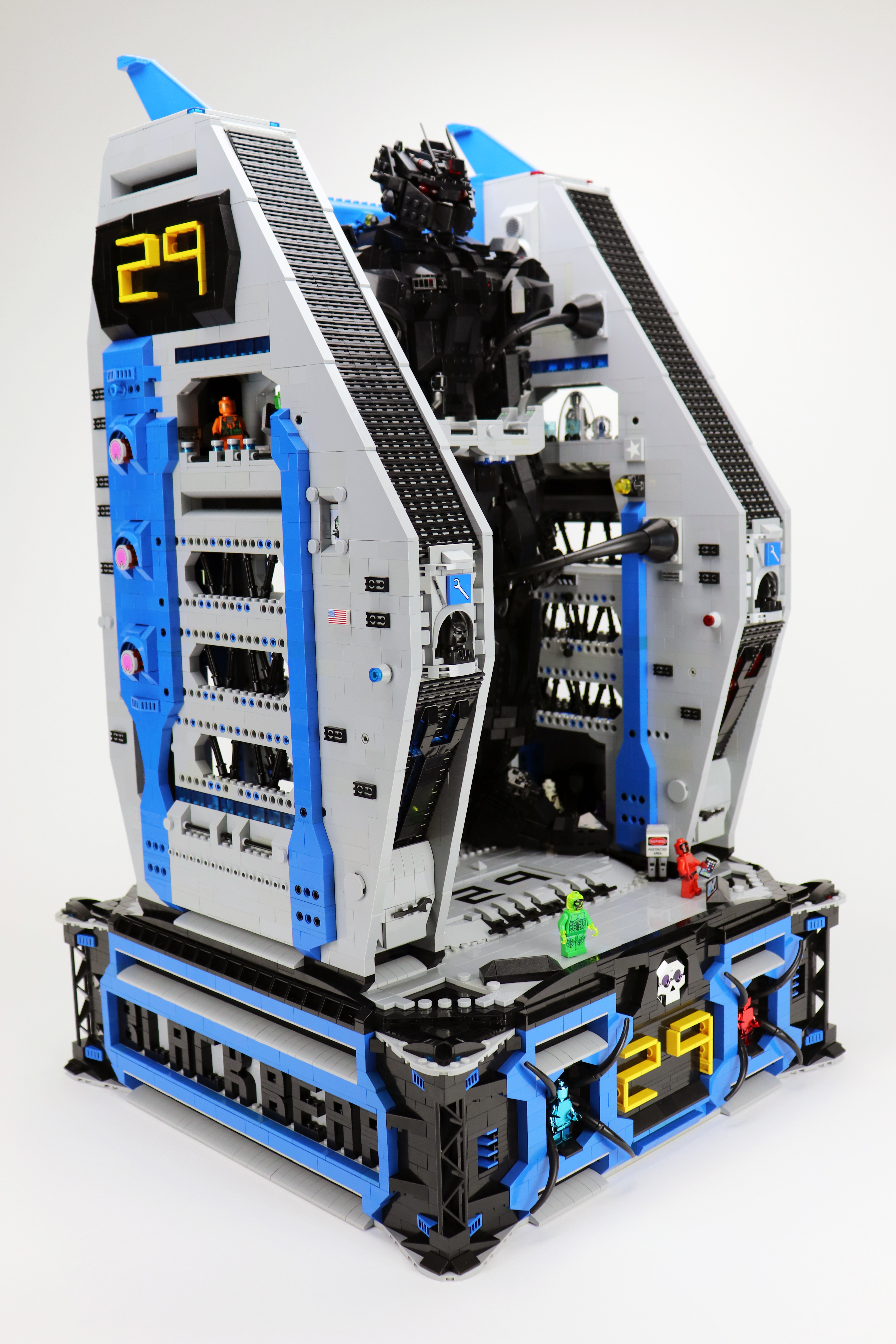 17-mech-bay-29.jpg