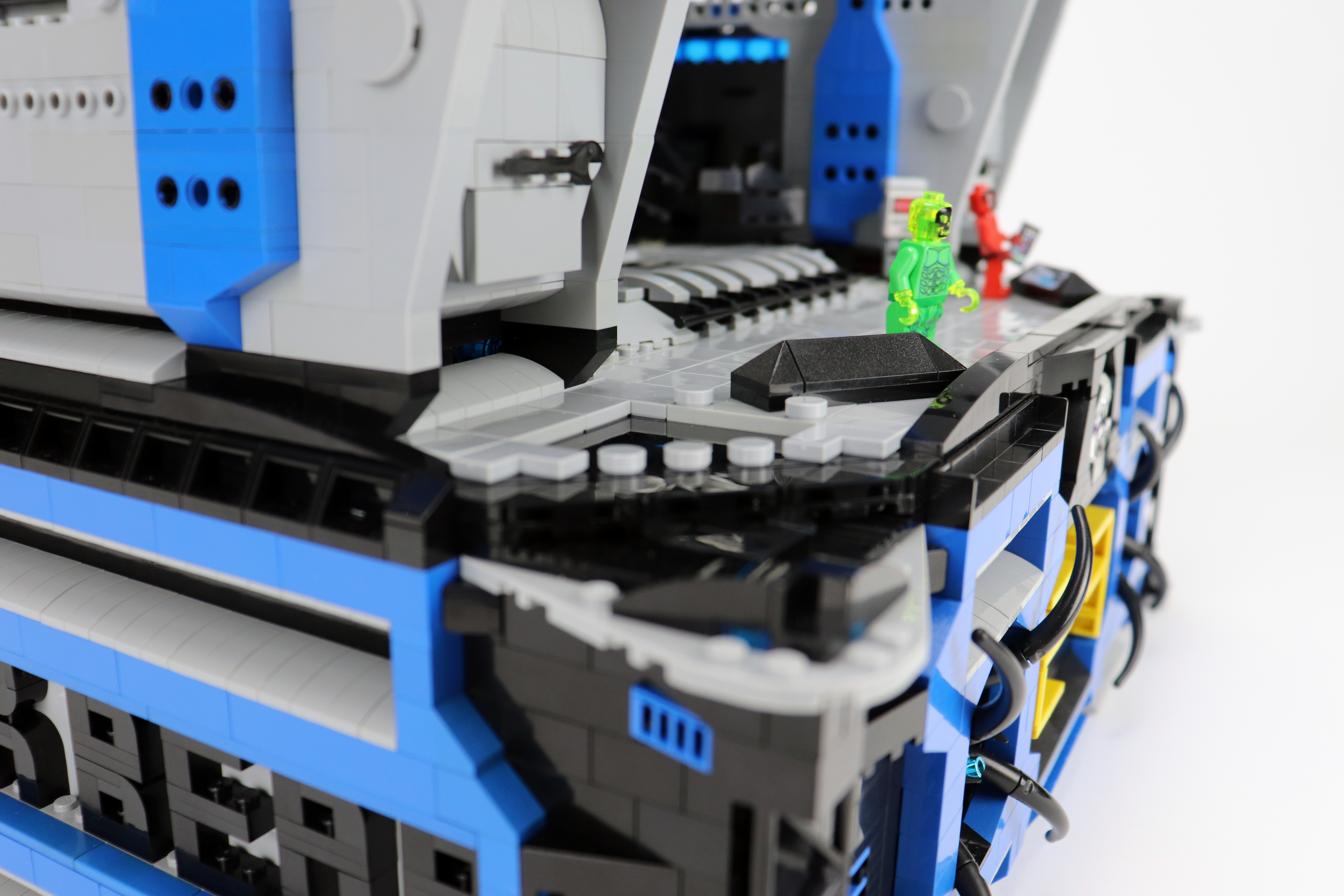 18-mech-bay-29.jpg