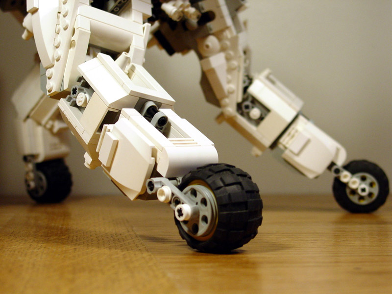 1-quadra-mech-1.jpg
