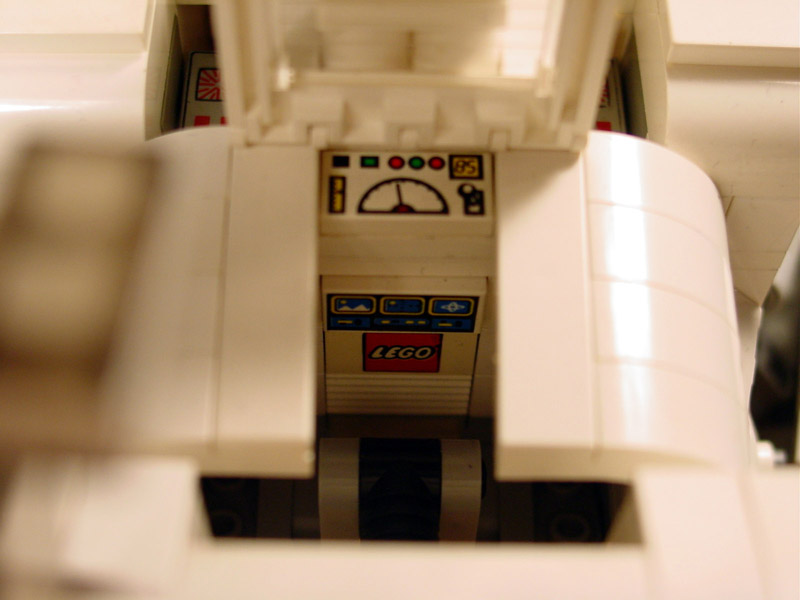 4-quadra-mech-1.jpg