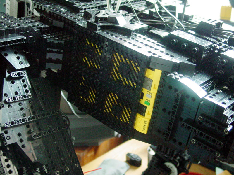 2-robo-quad-wip-0te.jpg