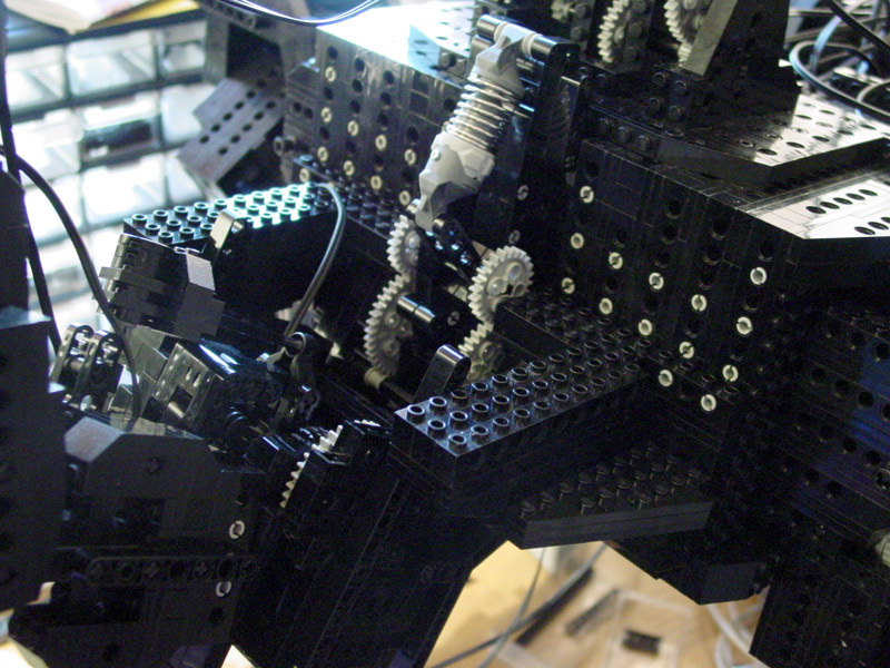 2-robo-quad-wip-0y4-new-neck.jpg