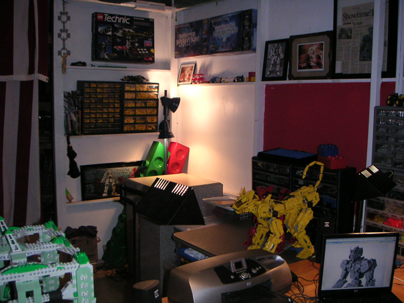1omy-lego-office-2005.jpg
