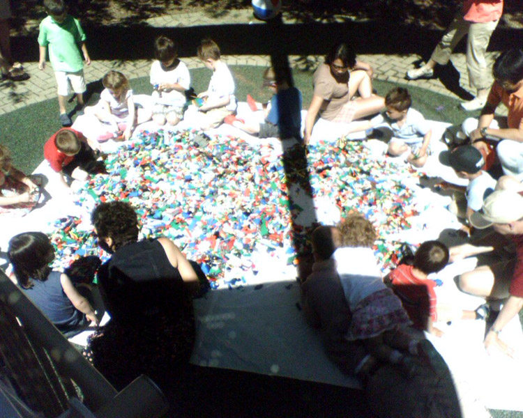 1z-lego-party-07-05-09-f.jpg