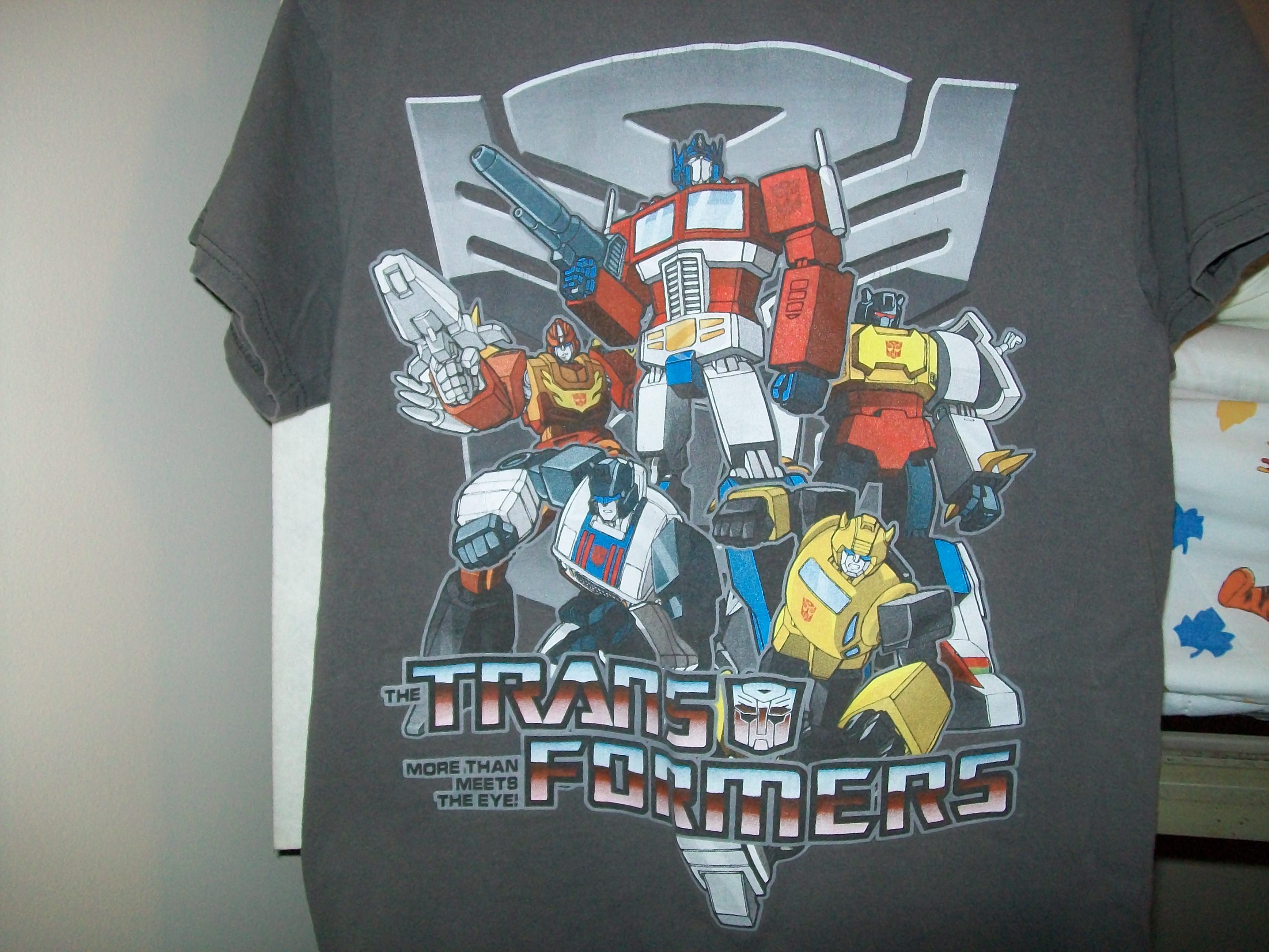 g1_autobot_lineup_t-shirt.jpg