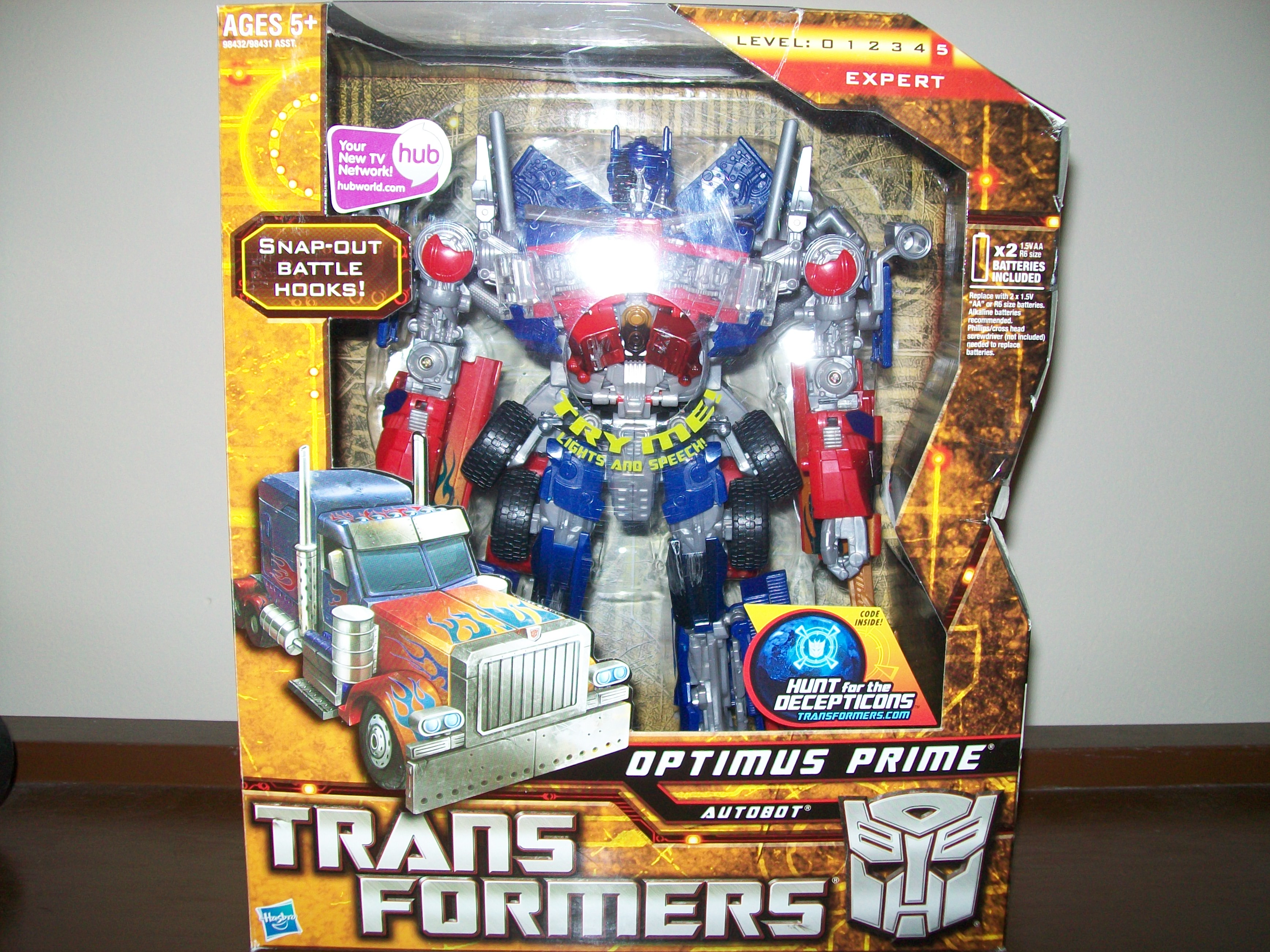 hftd_leader_class_optimus_prime.jpg