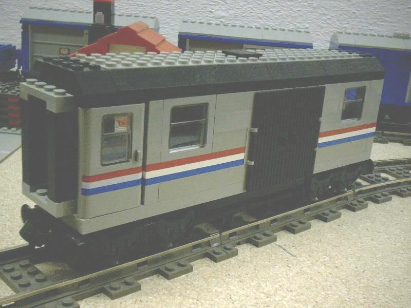 postwaggon2.jpg
