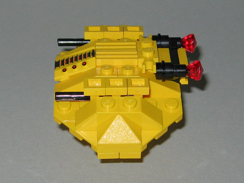 cylon-raider-gold-3.jpg