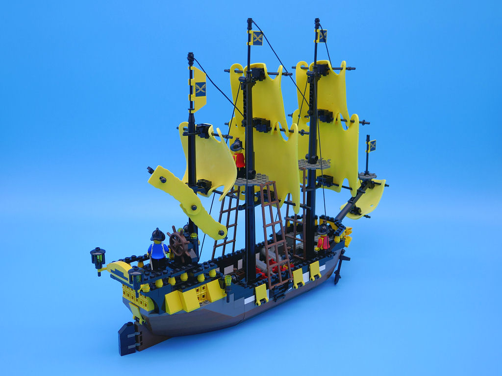 galleon-4.jpg