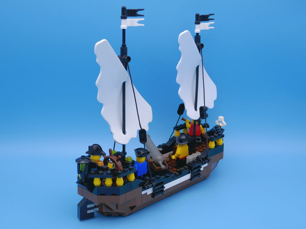 sloop-4.jpg