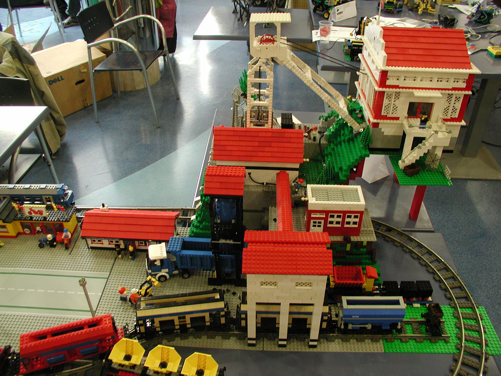 2007hispabrick02.jpg