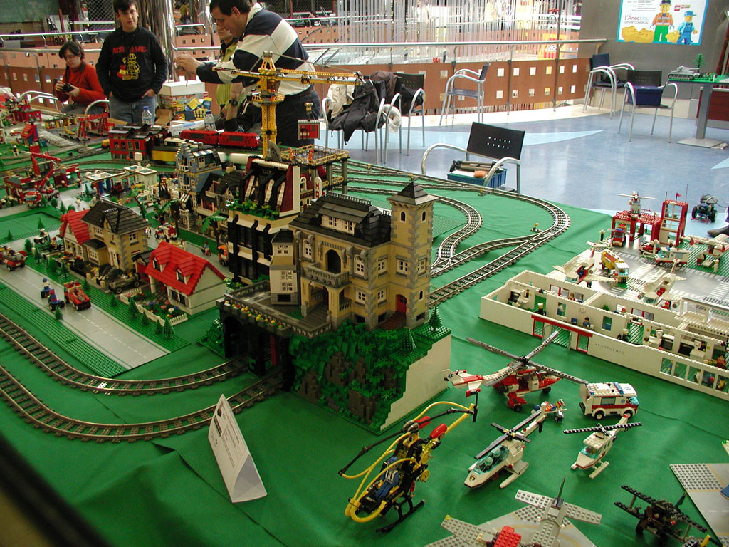 2007hispabrick03.jpg