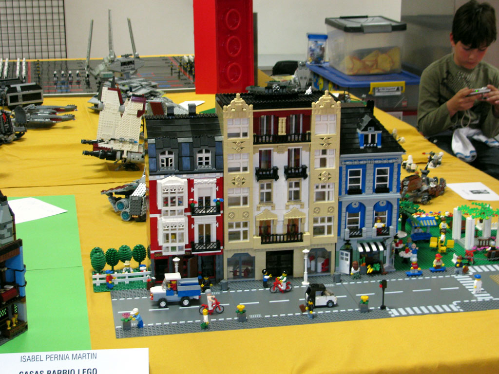 fcm2010-001.jpg
