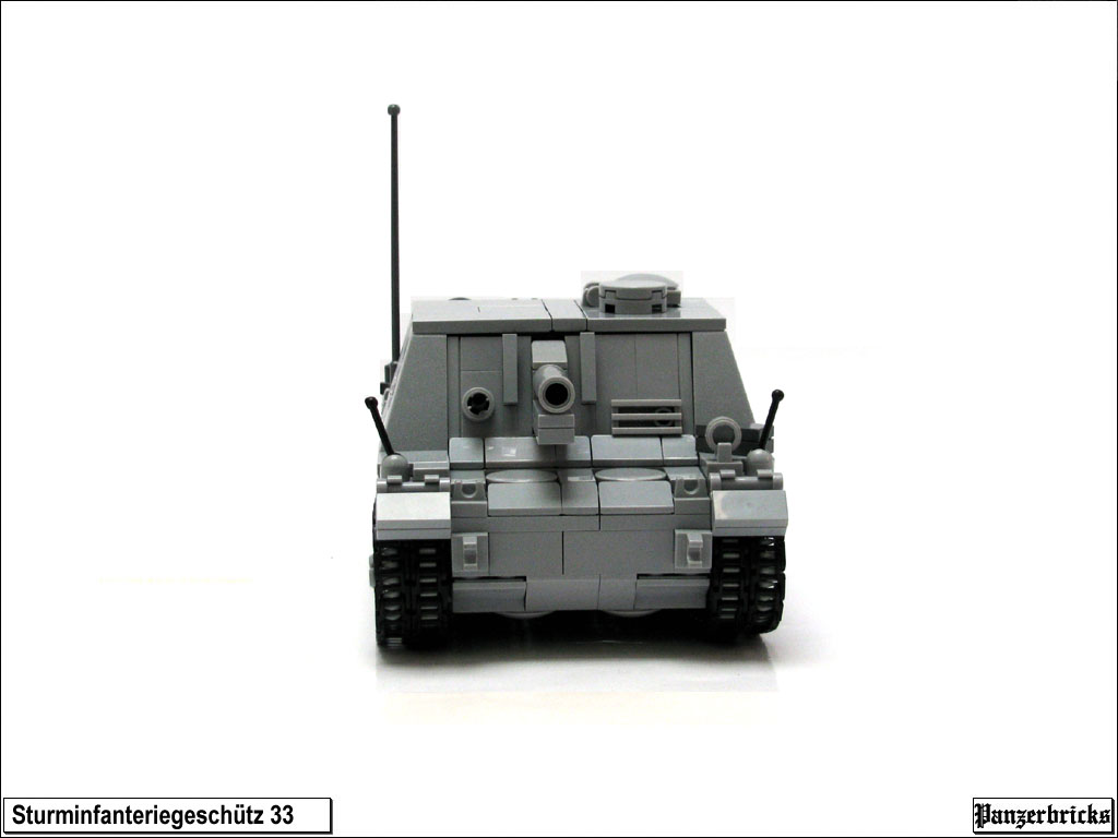 sturminfanteriegeschutz33-04.jpg