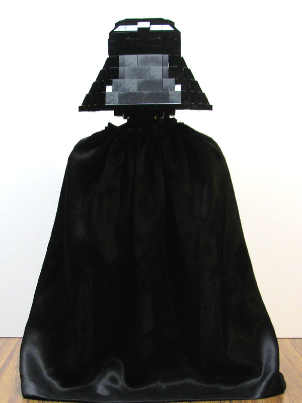 maxifig-darthvader-03.jpg