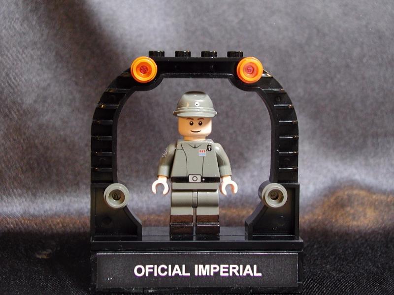 12imperialofficer.jpg