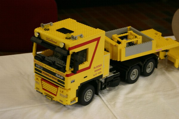 mackdag2004_model_08.jpg