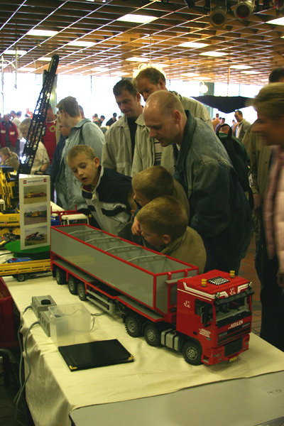 mackdag2004_model_26.jpg
