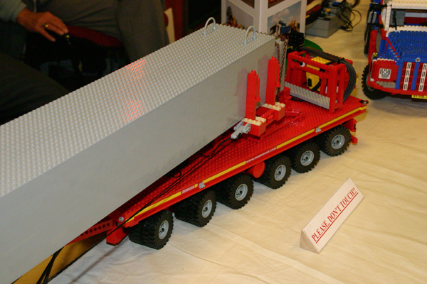 mackdag2005_model_06.jpg