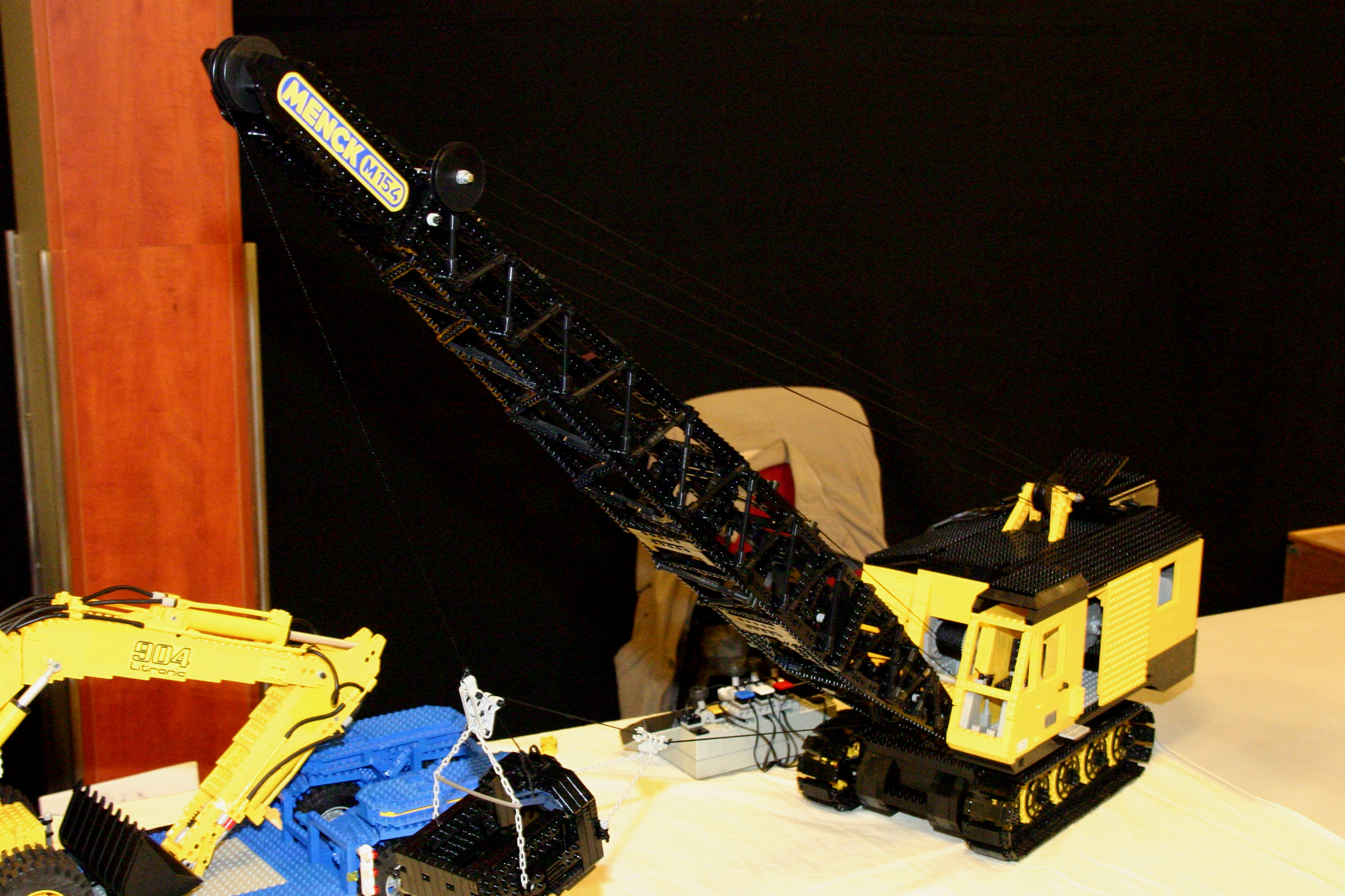 mackdag2005_model_09.jpg